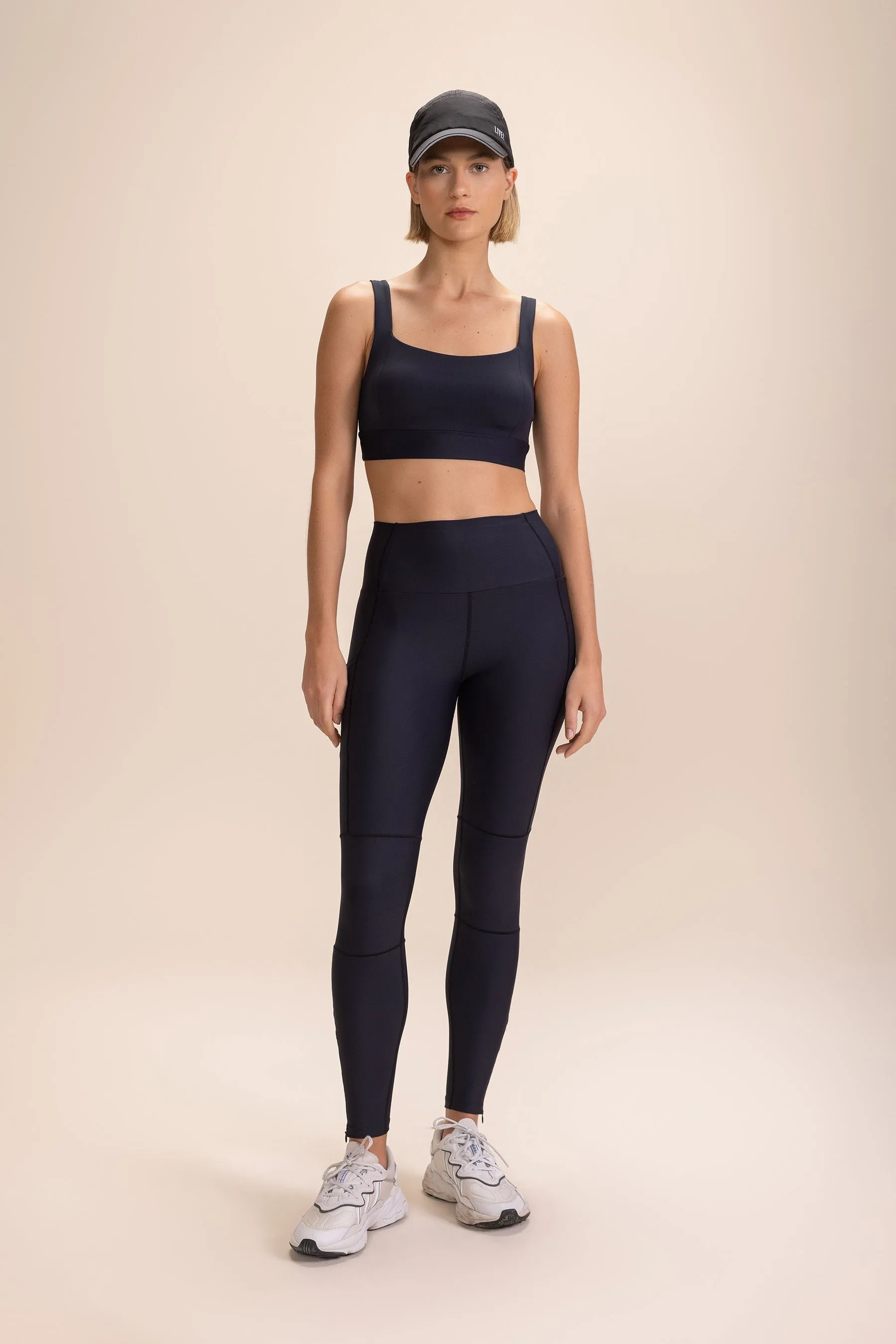 Boost Stirrup Leggings