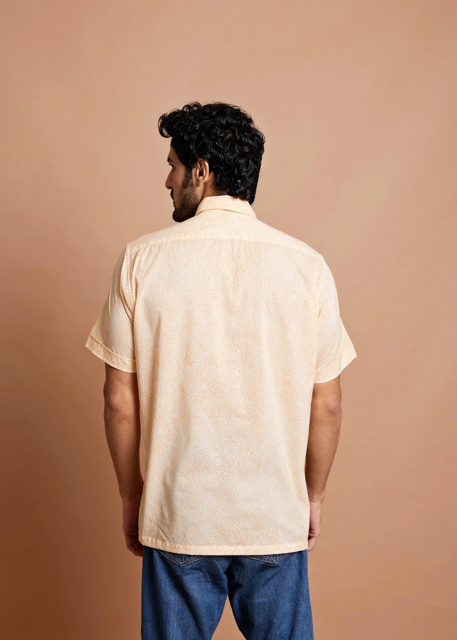 Crème & Orange Regular Cotton Half Sleeve Shirt