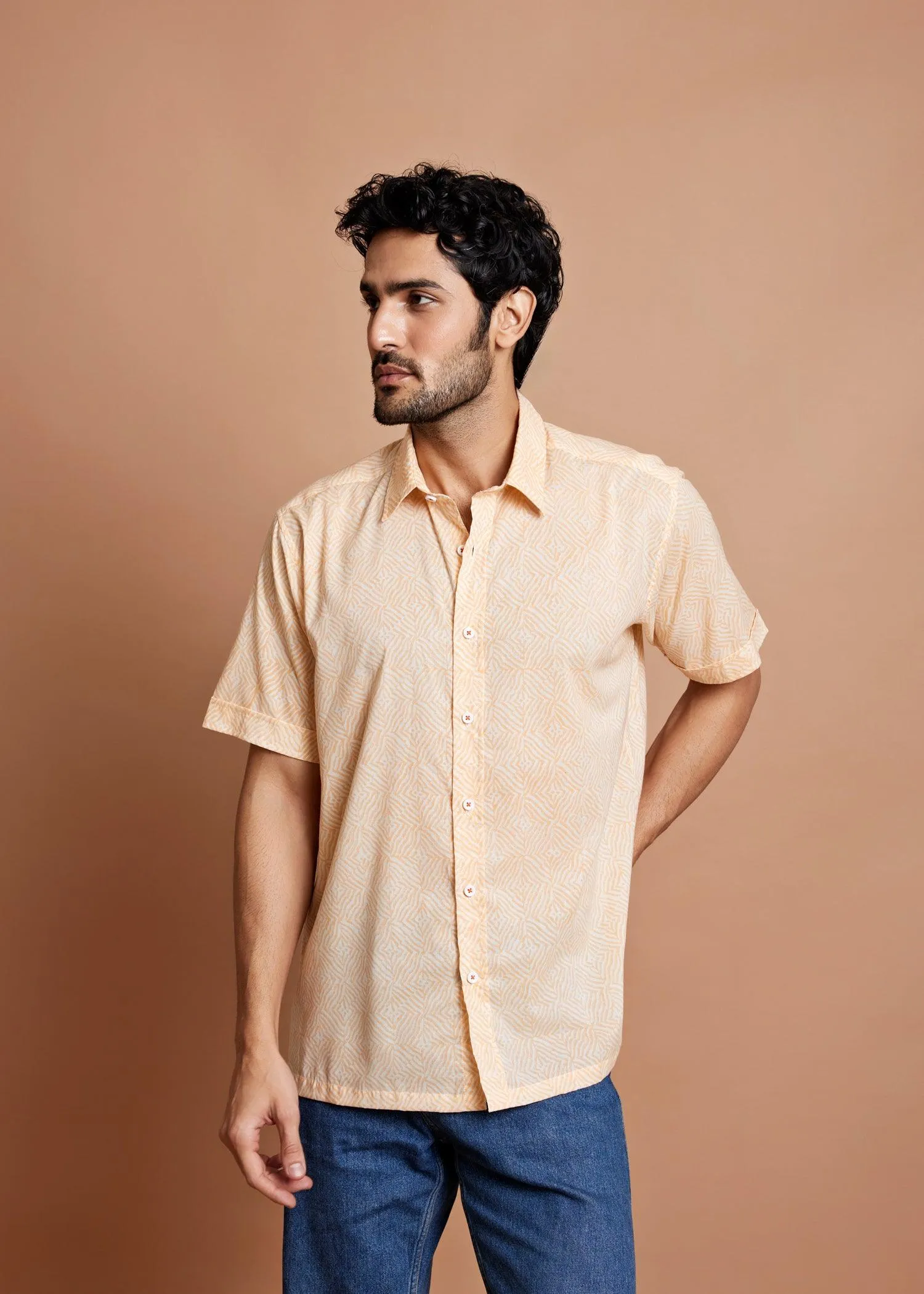 Crème & Orange Regular Cotton Half Sleeve Shirt