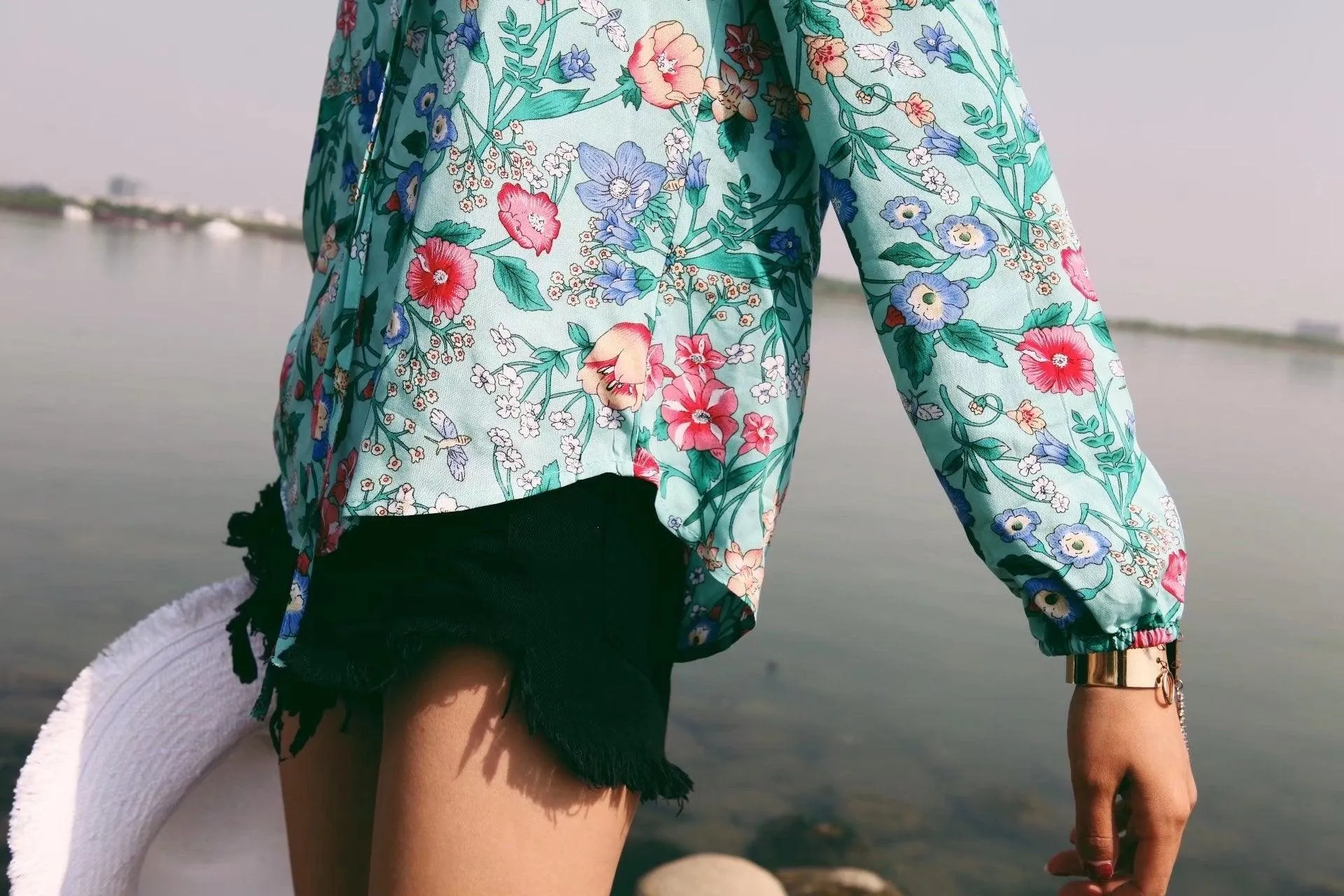 FLORAL BOHO BLOUSE