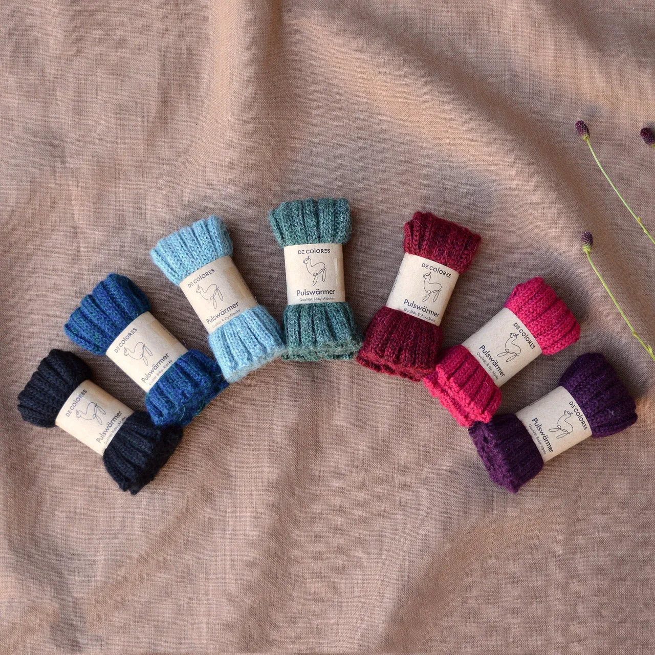 Mini Wristwarmers in 100% Baby Alpaca (Kids-Adults)