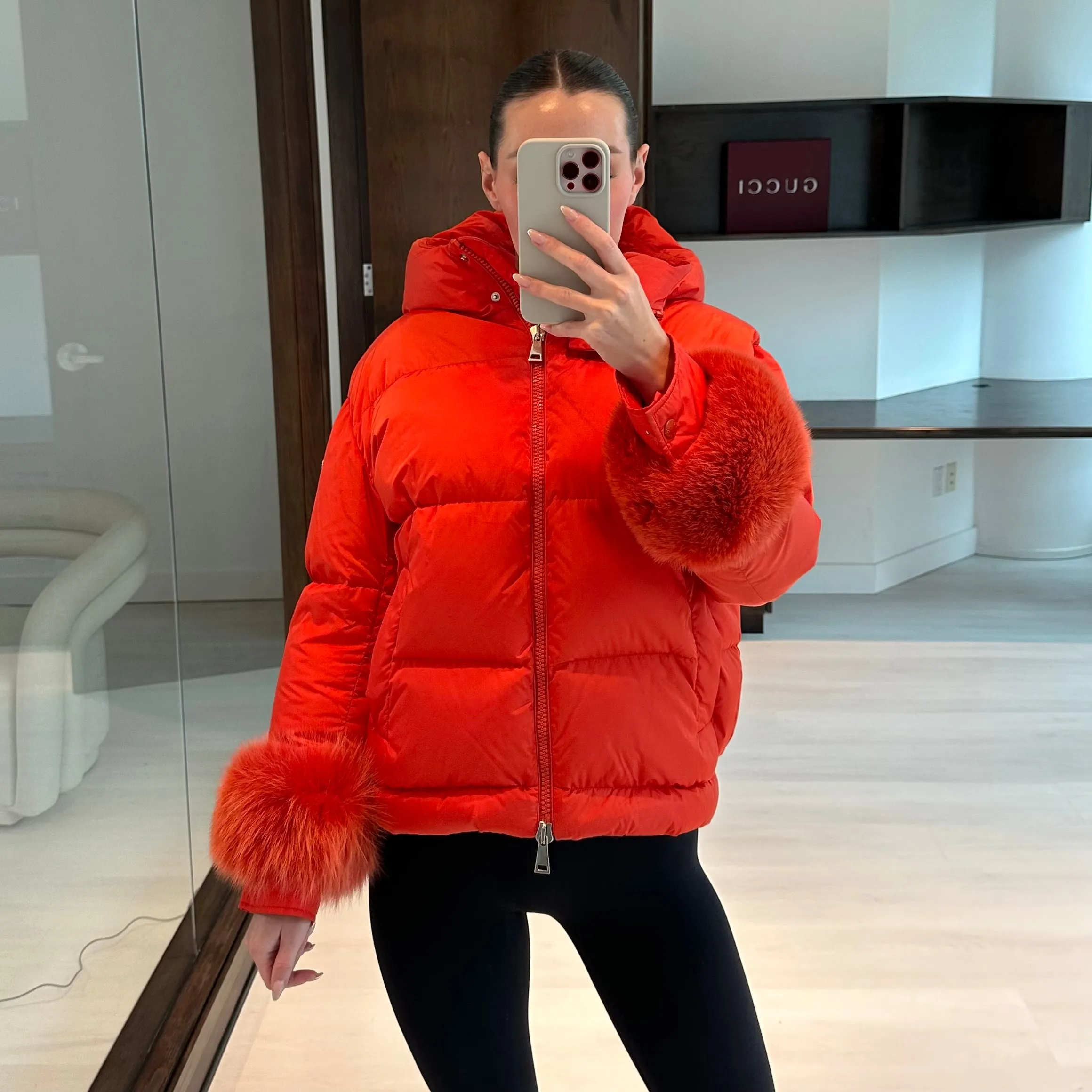 Moncler Women’s Effraie Fur-Cuff Down-Quilted Puffer Jacket Size 1