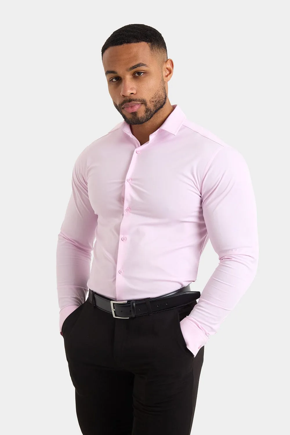 Muscle Fit Dress Shirt in Pink