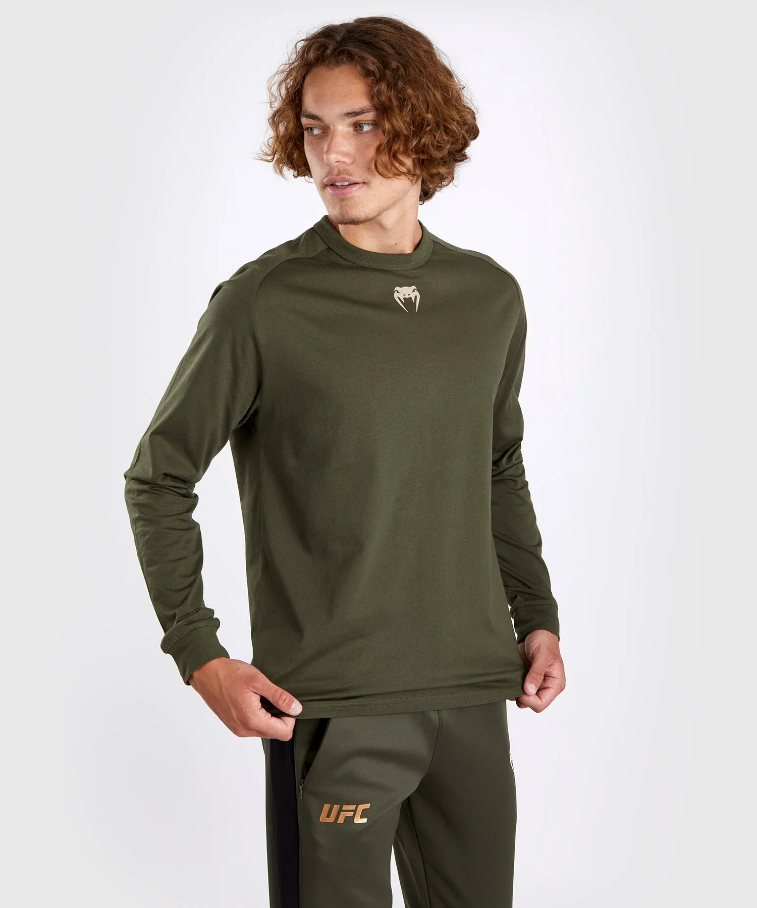 UFC Adrenaline by Venum Fight Week Men’s Long-sleeve T-shirt - Khaki